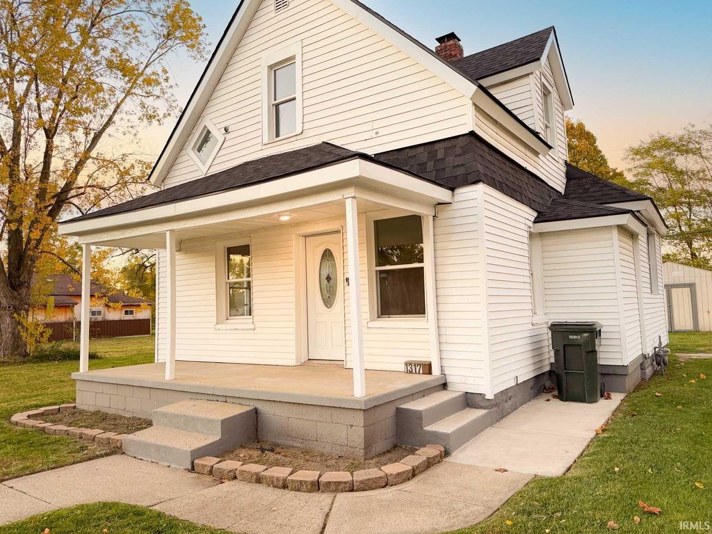 Photo of 1317 W Indiana Ave Ave, South Bend, IN 46613 (MLS # 202544756)