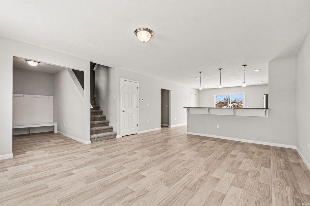 Photo of 3216 Falling Oak Drive, Mishawaka, IN 46544 (MLS # 202601912)