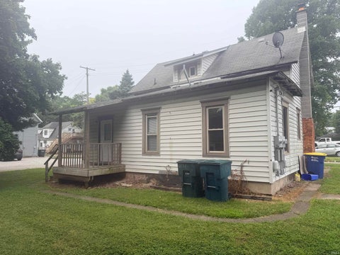 Tiny photo for 216 S Dill Street, Muncie, IN 47303 (MLS # 202630222)