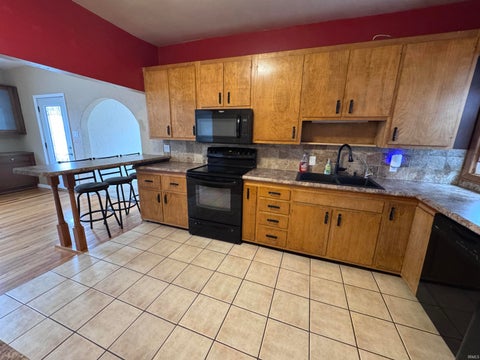 Tiny photo for 214 Grant Street, Royal Center, IN 46978 (MLS # 202638993)