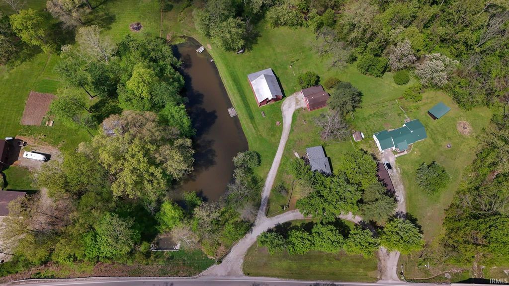Photo of 6410 N State Road 135, Morgantown, IN 46160 (MLS # 202615623)