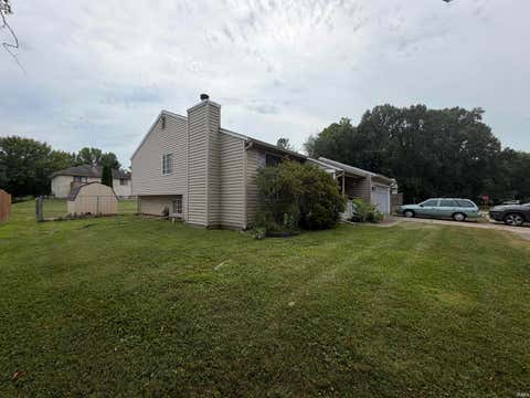 Tiny photo for 3419 W Fox Trail Court, Bloomington, IN 47403 (MLS # 202632390)