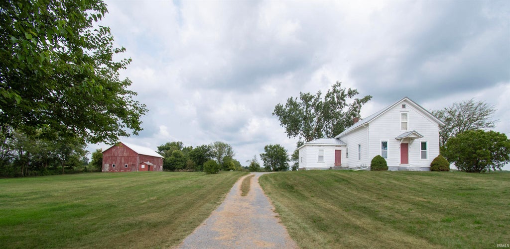 Photo of 4377 County Road 28, Waterloo, IN 46793 (MLS # 202630632)
