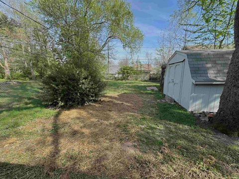 Tiny photo for 710 E Superior Street, Kokomo, IN 46901 (MLS # 202613702)