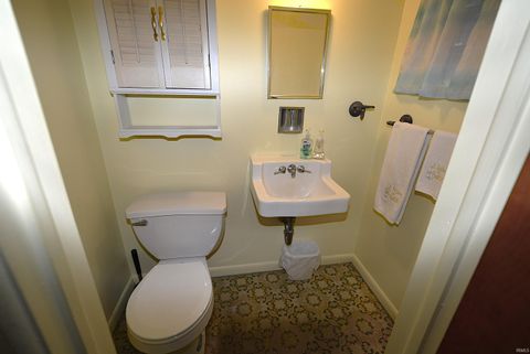 Tiny photo for 1317 Hedgewood Drive, Lafayette, IN 47904 (MLS # 202600576)