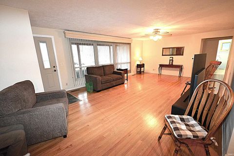 Tiny photo for 1317 Hedgewood Drive, Lafayette, IN 47904 (MLS # 202600576)