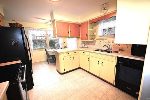 Tiny photo for 1317 Hedgewood Drive, Lafayette, IN 47904 (MLS # 202600576)