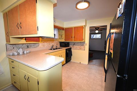 Tiny photo for 1317 Hedgewood Drive, Lafayette, IN 47904 (MLS # 202600576)