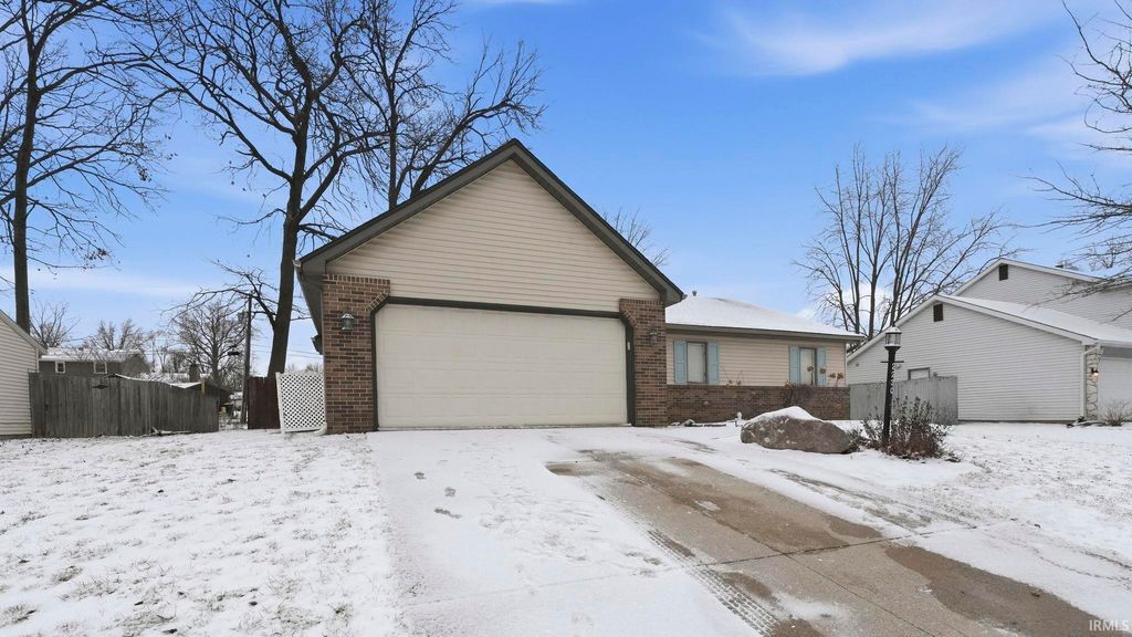 Photo of 2230 Foxboro Drive Dr, Fort Wayne, IN 46818 (MLS # 202601805)