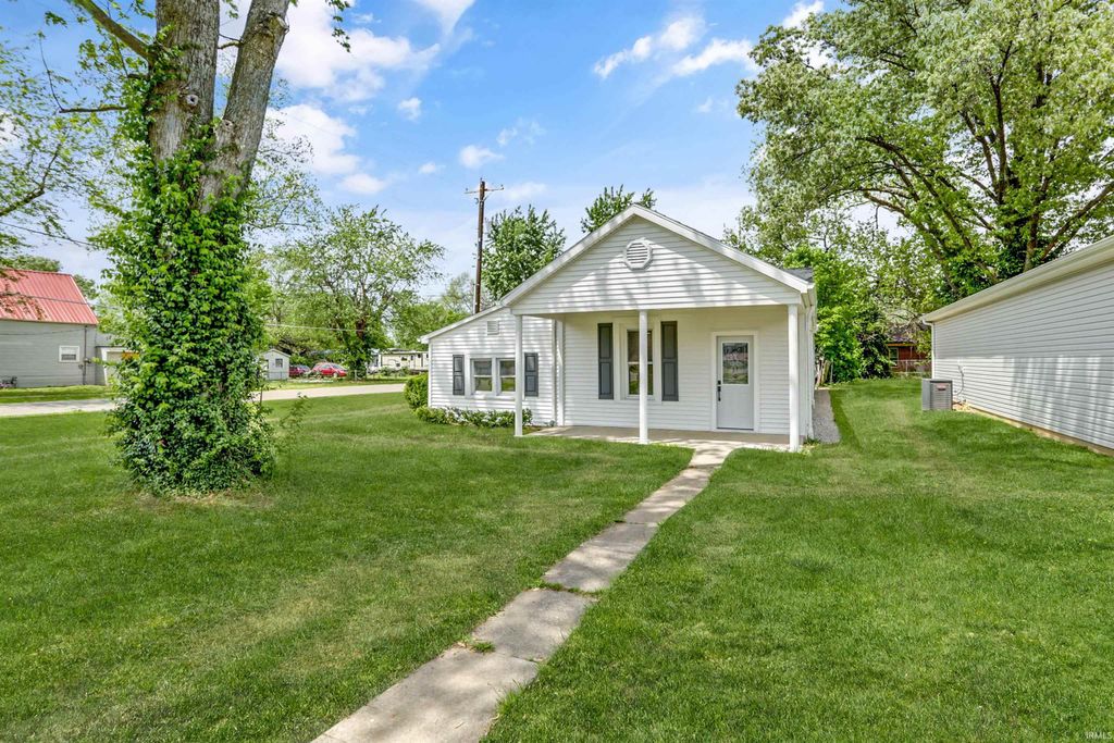 Photo of 615 Washington Street, Rockport, IN 47635 (MLS # 202608641)