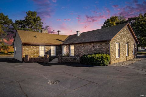 Photo of 3533 Mckinley Avenue, South Bend, IN 46615 (MLS # 202544129)