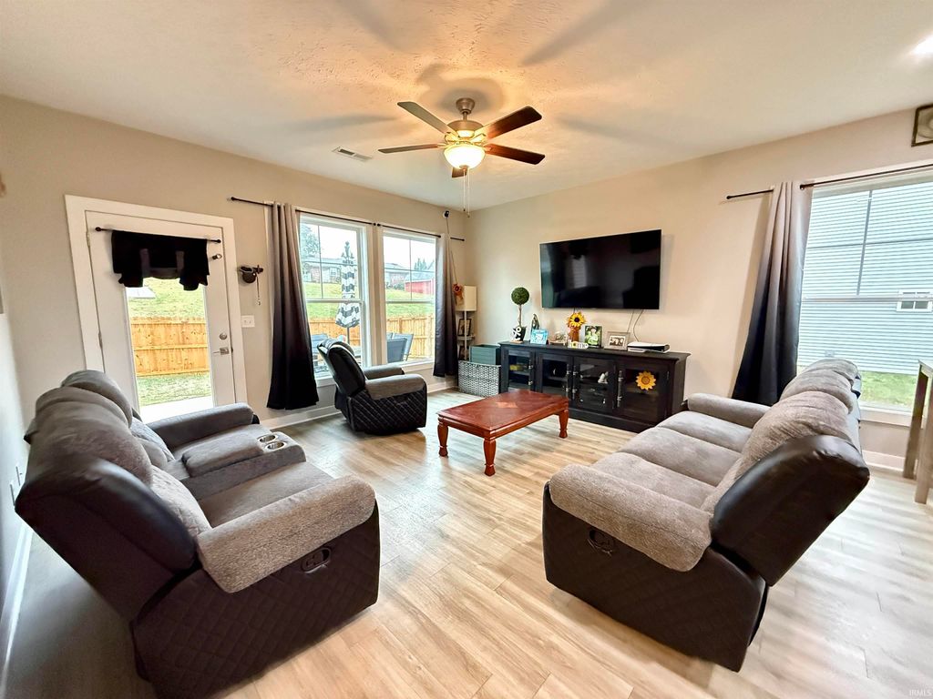 Photo of 1165 Helen Court, Boonville, IN 47601 (MLS # 202543785)