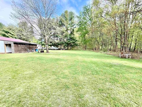 Tiny photo for 7174 N 725 W, Winamac, IN 46996 (MLS # 202614995)