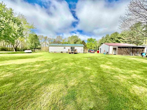 Tiny photo for 7174 N 725 W, Winamac, IN 46996 (MLS # 202614995)
