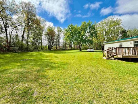 Tiny photo for 7174 N 725 W, Winamac, IN 46996 (MLS # 202614995)