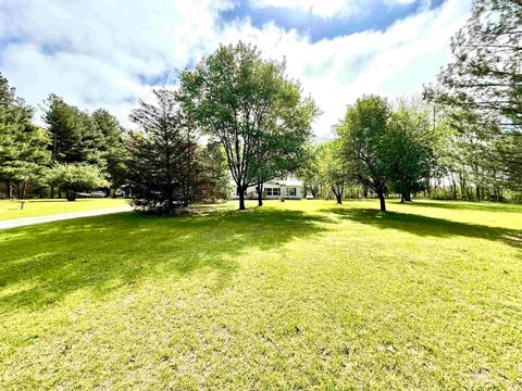 Tiny photo for 7174 N 725 W, Winamac, IN 46996 (MLS # 202614995)