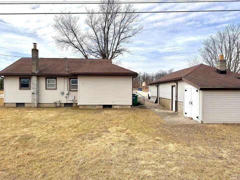 Tiny photo for 533 Grayton Road, Kingsford Heights, IN 46346 (MLS # 202605641)