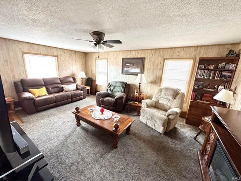 Tiny photo for 533 Grayton Road, Kingsford Heights, IN 46346 (MLS # 202605641)