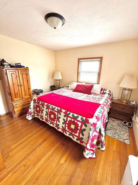 Tiny photo for 533 Grayton Road, Kingsford Heights, IN 46346 (MLS # 202605641)