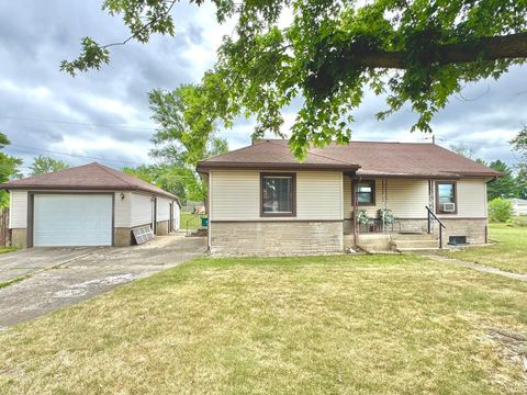 Photo of 533 Grayton Road, Kingsford Heights, IN 46346 (MLS # 202605641)