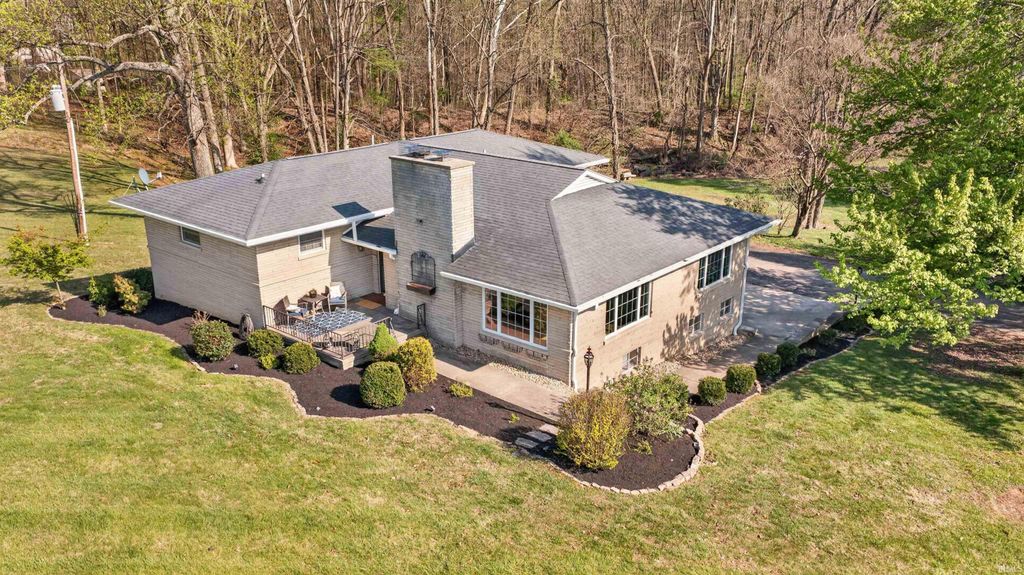 Photo of 102 Heltonville Road, Bedford, IN 47421 (MLS # 202612468)