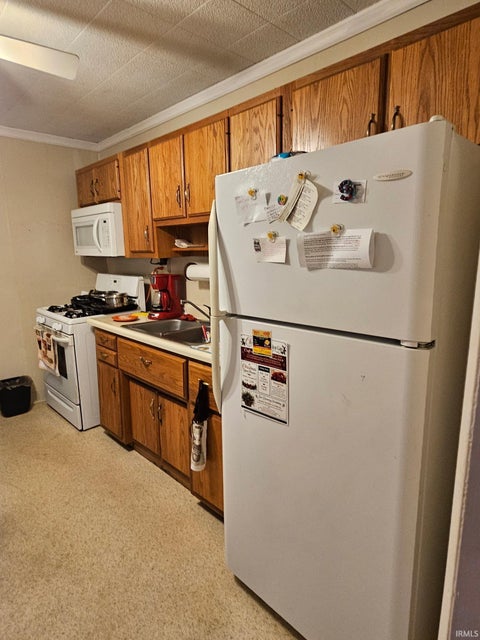 Tiny photo for 332 Monroe Avenue, Peru, IN 46970 (MLS # 202637638)