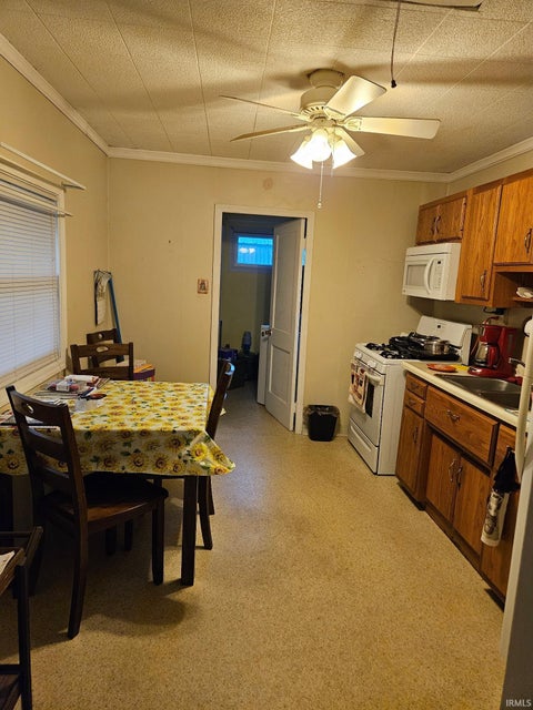 Tiny photo for 332 Monroe Avenue, Peru, IN 46970 (MLS # 202637638)