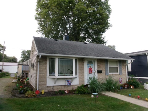 Photo of 332 Monroe Avenue, Peru, IN 46970 (MLS # 202637638)