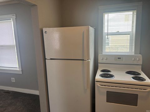 Tiny photo for 1019 E ELM Street, Kokomo, IN 46901 (MLS # 202612768)