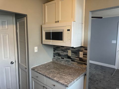 Tiny photo for 1019 E ELM Street, Kokomo, IN 46901 (MLS # 202612768)