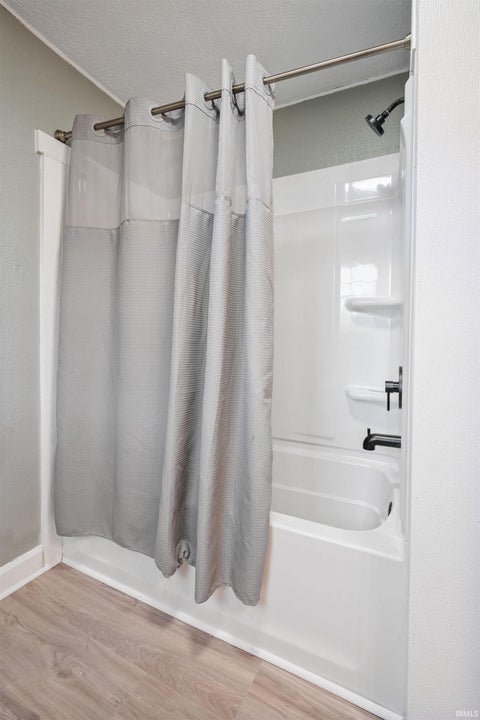 Tiny photo for 1410 N Leeds Street, Kokomo, IN 46901 (MLS # 202643904)