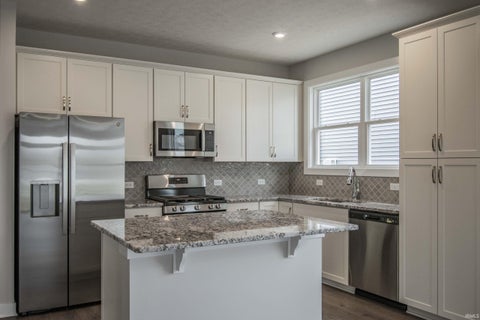 Tiny photo for 4684 Jackson Drive, Newburgh, IN 47630 (MLS # 202637630)