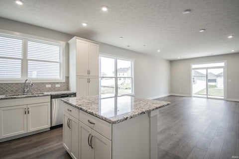 Tiny photo for 4684 Jackson Drive, Newburgh, IN 47630 (MLS # 202637630)