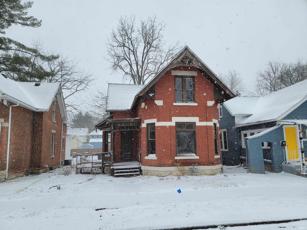 Photo of 2431 Fox Avenue, Fort Wayne, IN 46807 (MLS # 202602290)