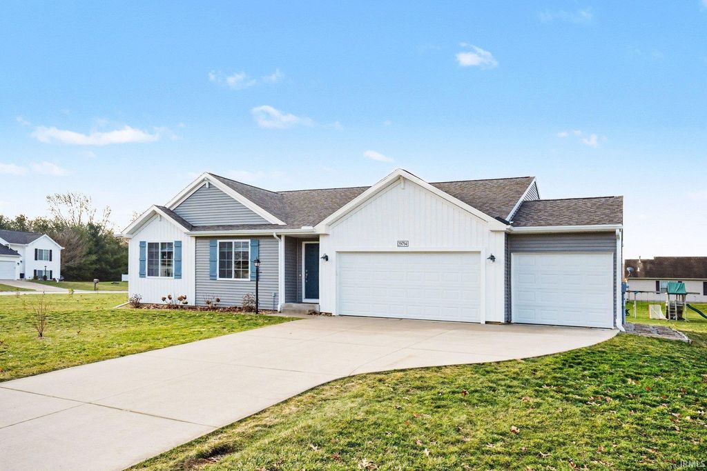 Photo of 29794 Dallas Drive, Elkhart, IN 46514 (MLS # 202608083)