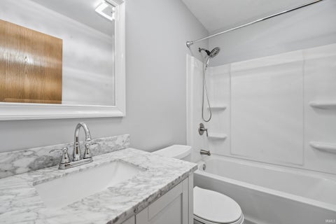 Tiny photo for 3311 Crosspoint Court S CT, Lafayette, IN 47909 (MLS # 202640809)