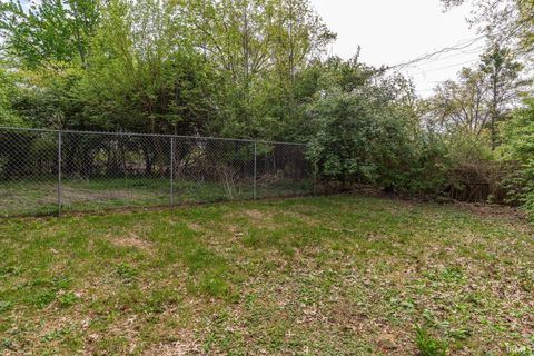 Tiny photo for 1017 S Mitchell Street, Bloomington, IN 47401 (MLS # 202613994)
