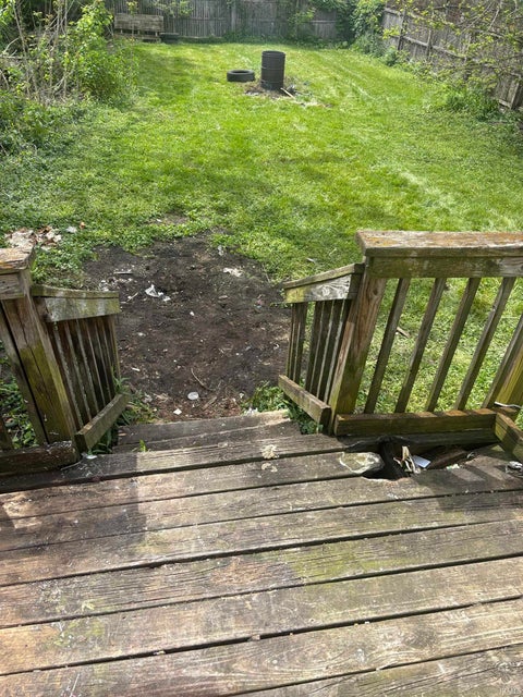 Tiny photo for 427 S Illinois Street, South Bend, IN 46619 (MLS # 202634151)
