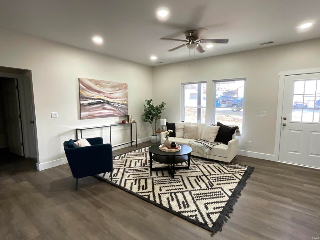 Photo of 17 Sunnyside Lane, Spencer, IN 47460 (MLS # 202544244)