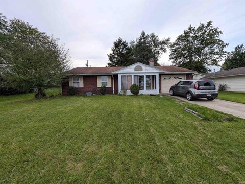 Photo of 6418 Amarillo Drive, Fort Wayne, IN 46816 (MLS # 202636101)