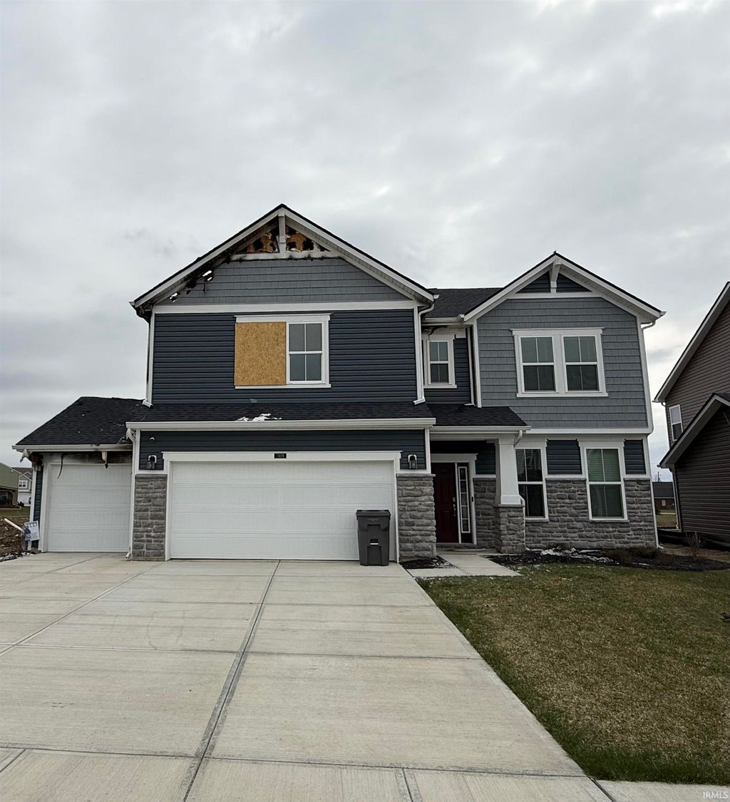 Photo of 7409 Deerberg Drive, Indianapolis, IN 46259 (MLS # 202610515)