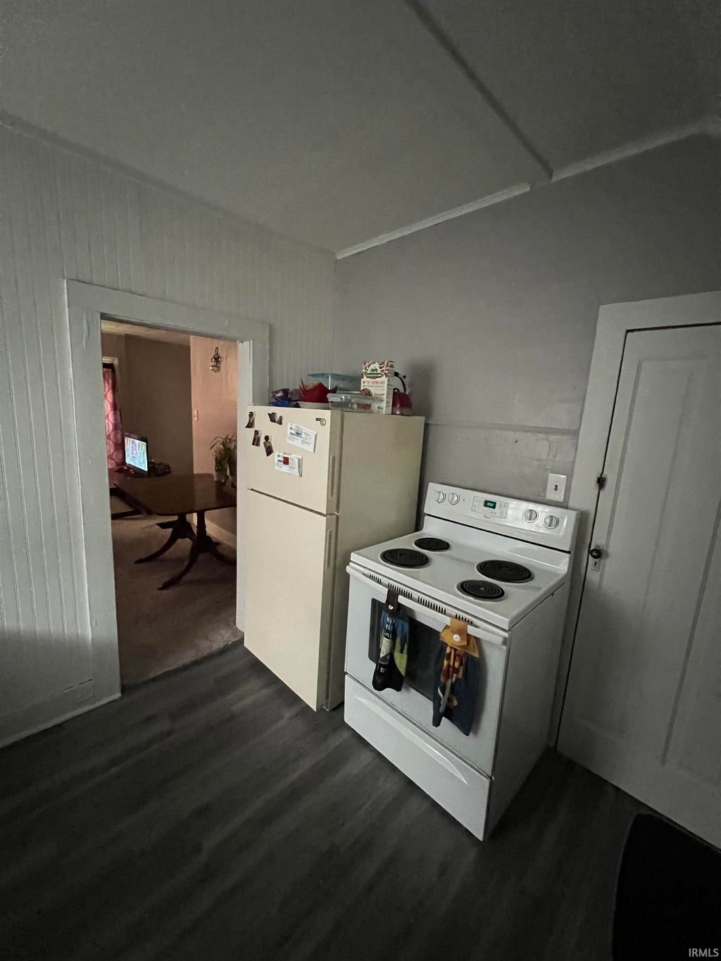 Photo of 220 E Van Buren Street, Columbia City, IN 46725 (MLS # 202540589)