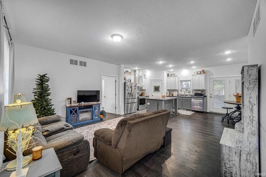 Photo of 8788 9a Road, Plymouth, IN 46563 (MLS # 202546322)