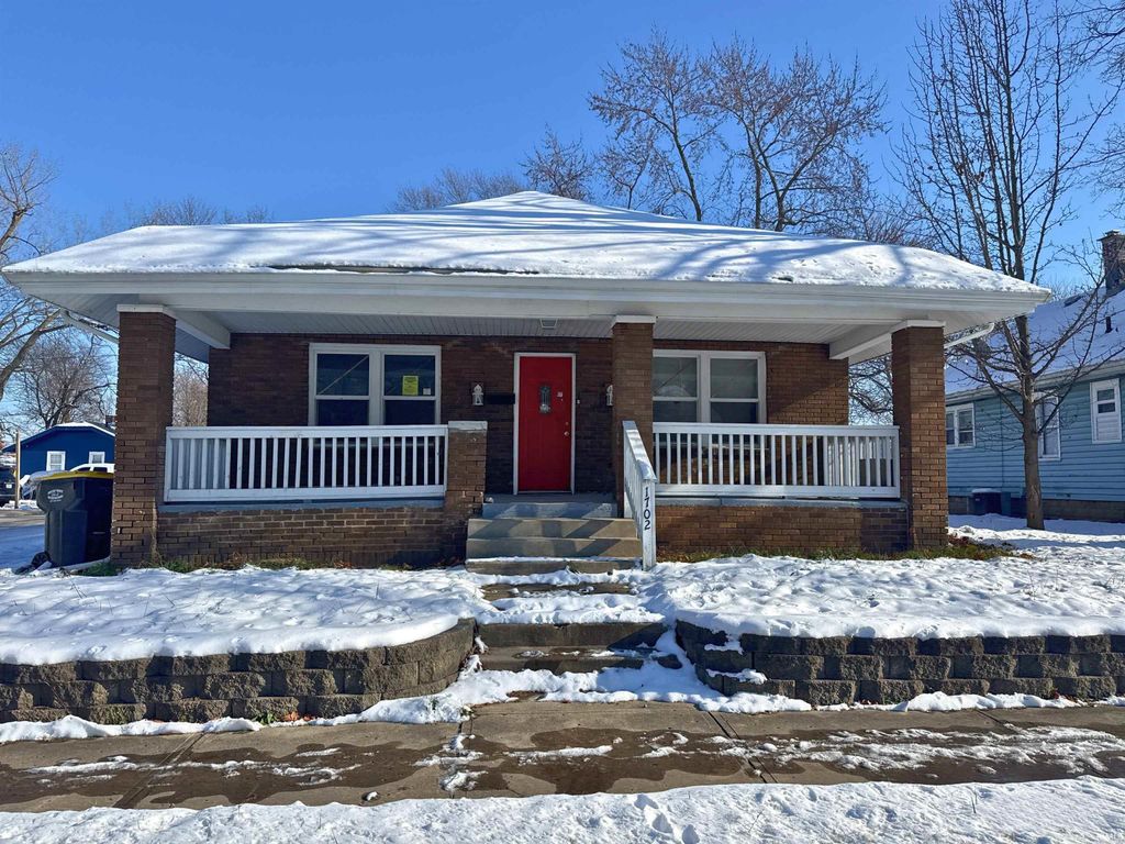 Photo of 1702 Arrow Avenue, Anderson, IN 46016 (MLS # 202548627)