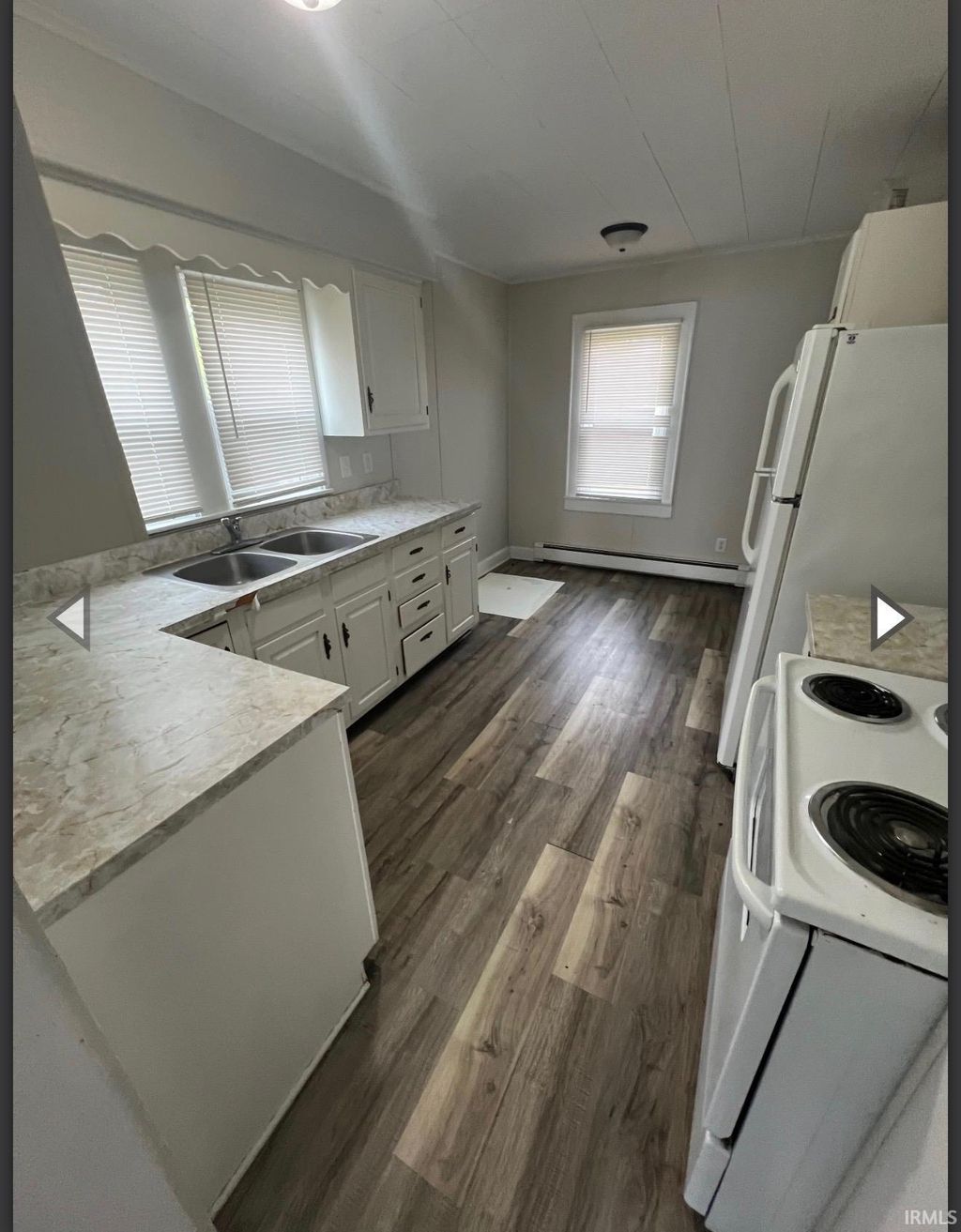 Photo of 2225 W 7th Street, Muncie, IN 47302 (MLS # 202617388)