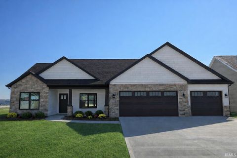 Photo of 5253 Fair Creek Run, Fort Wayne, IN 46818 (MLS # 202604729)