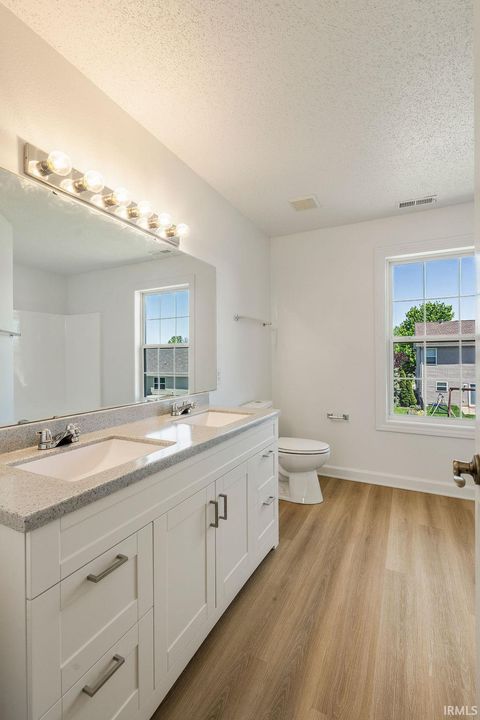 Tiny photo for 1041 SPRING HILL Drive, Kokomo, IN 46902 (MLS # 202517206)