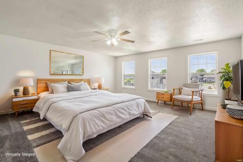 Tiny photo for 1041 SPRING HILL Drive, Kokomo, IN 46902 (MLS # 202517206)