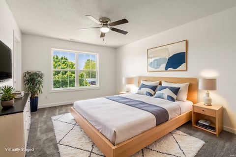 Tiny photo for 1041 SPRING HILL Drive, Kokomo, IN 46902 (MLS # 202517206)