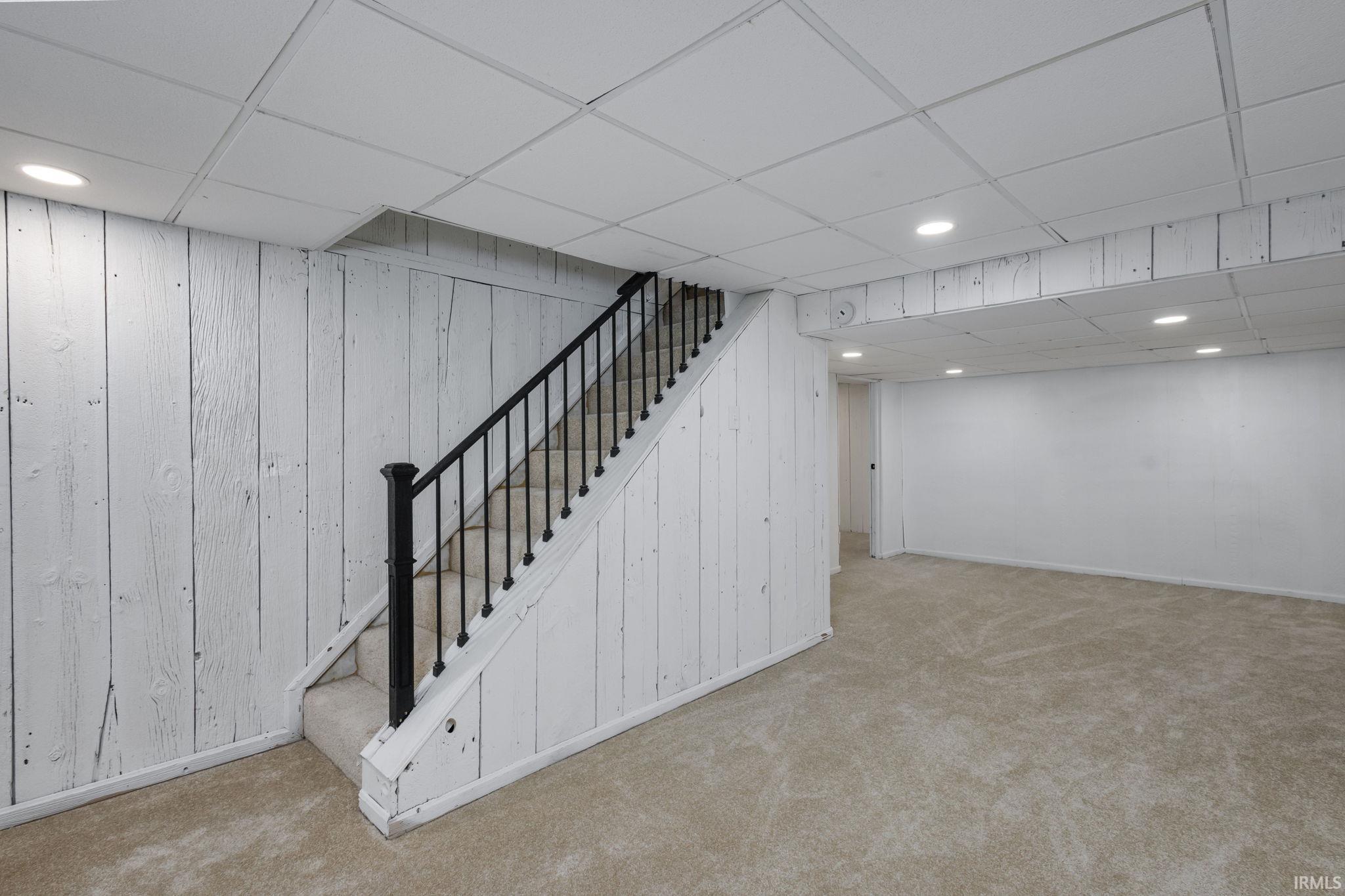 Elkhart, Indiana 46516, United States, 4 Bedrooms Bedrooms, ,3 BathroomsBathrooms,Residential,Active,202101